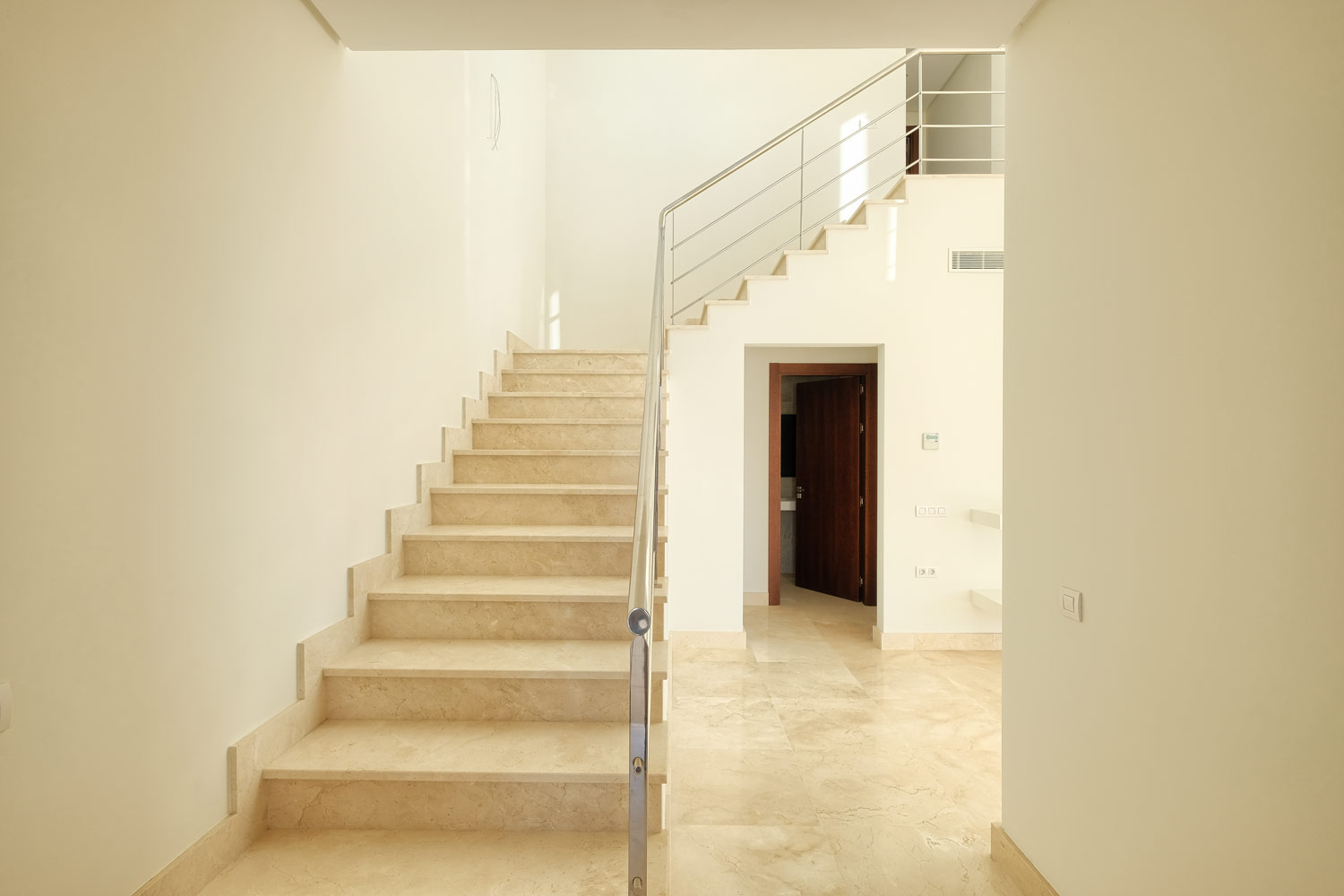 Villa zum verkauf in Los Arqueros-Puerto del Almendro (Benahavís)