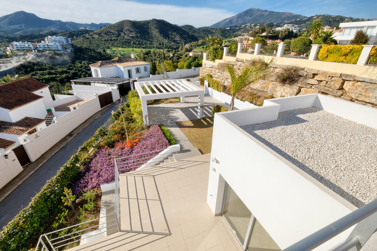 Villa zum verkauf in Los Arqueros-Puerto del Almendro (Benahavís)