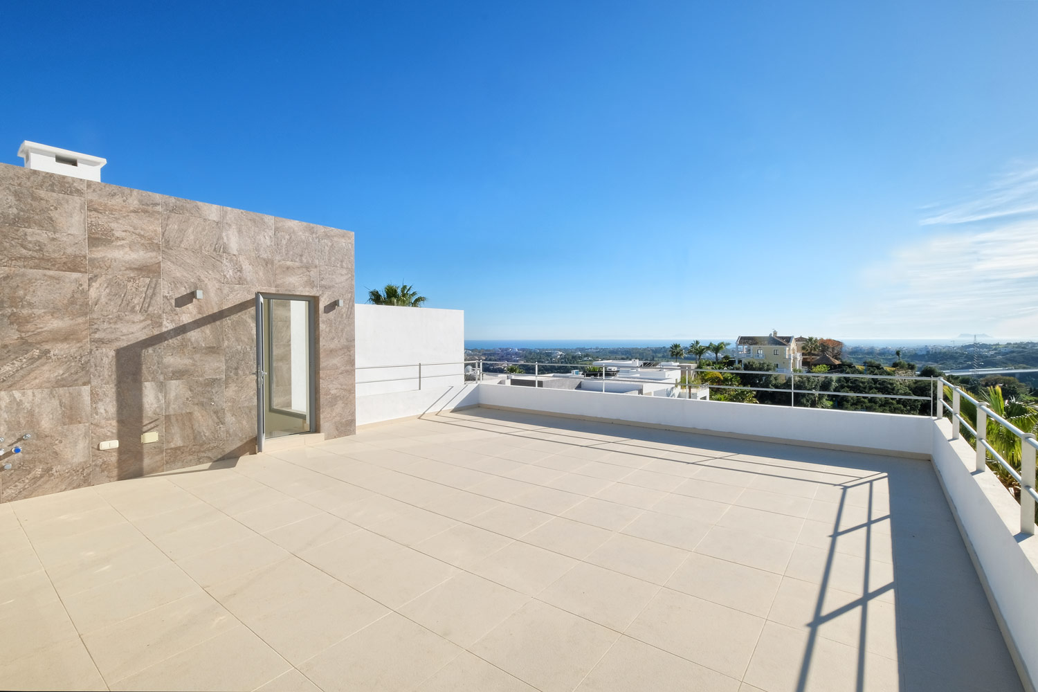 Villa zum verkauf in Los Arqueros-Puerto del Almendro (Benahavís)