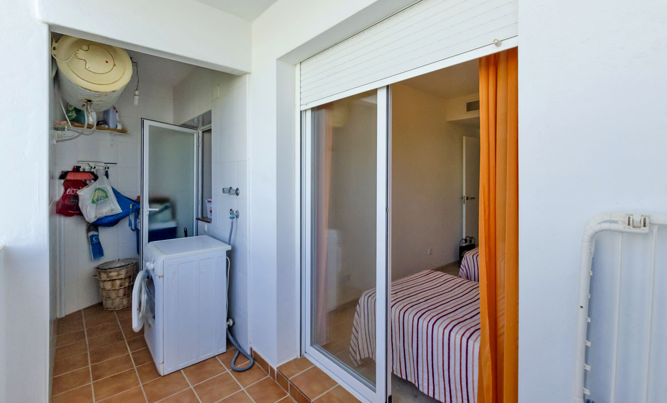 Penthouse à vendre dans le quartier de Puerto de la Duquesa, Manilva- Costa del Sol.