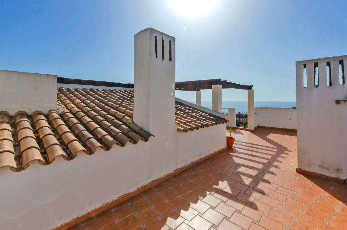 Penthouse te koop in de wijk Puerto de la Duquesa, Manilva-Costa del Sol.