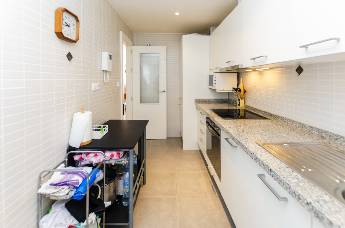 Penthouse à vendre dans le quartier de Puerto de la Duquesa, Manilva- Costa del Sol.