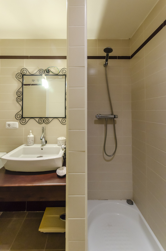 Penthouse à vendre dans le quartier de Puerto de la Duquesa, Manilva- Costa del Sol.