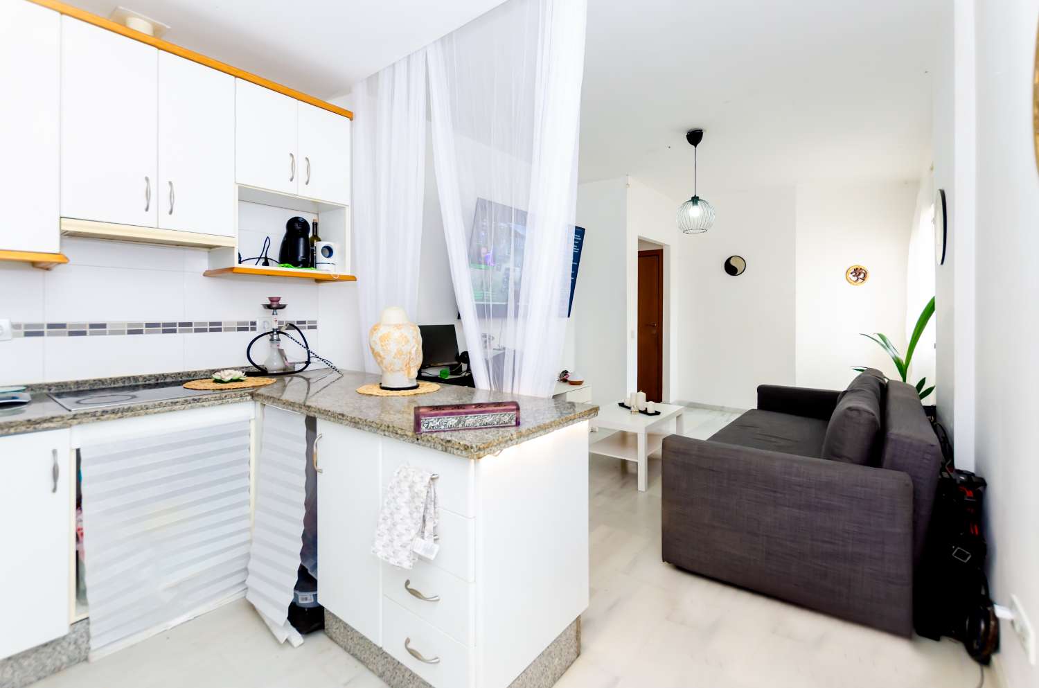 Wohnung in Loma de los Riscos, El Calvario, Zentrum von Torremolinos, Costa del Sol.
