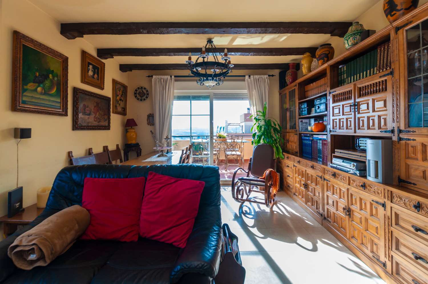 Penthouse zum Verkauf in Las Lagunas Mijas Costa. Terrasse mit Panoramablick!