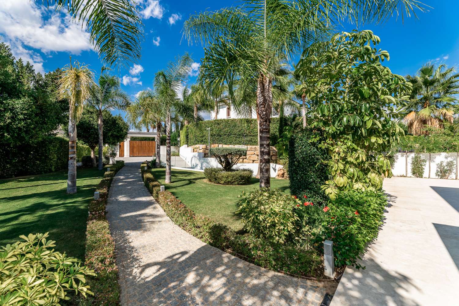 Villa · Nueva Andalucia-Marbella