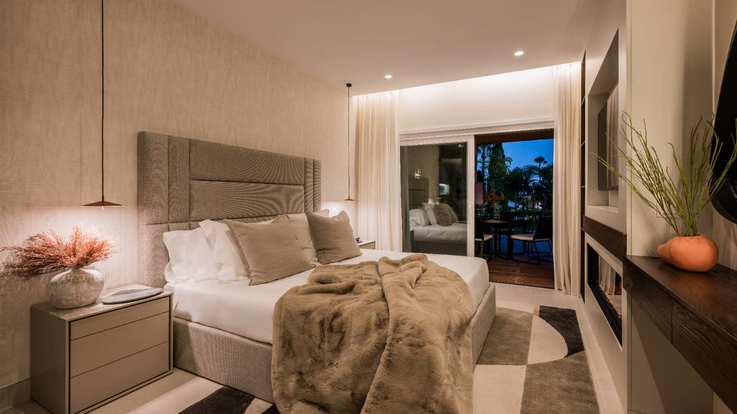 ERDGESCHOSSWOHNUNG TORRE BERMEJA-ESTEPONA