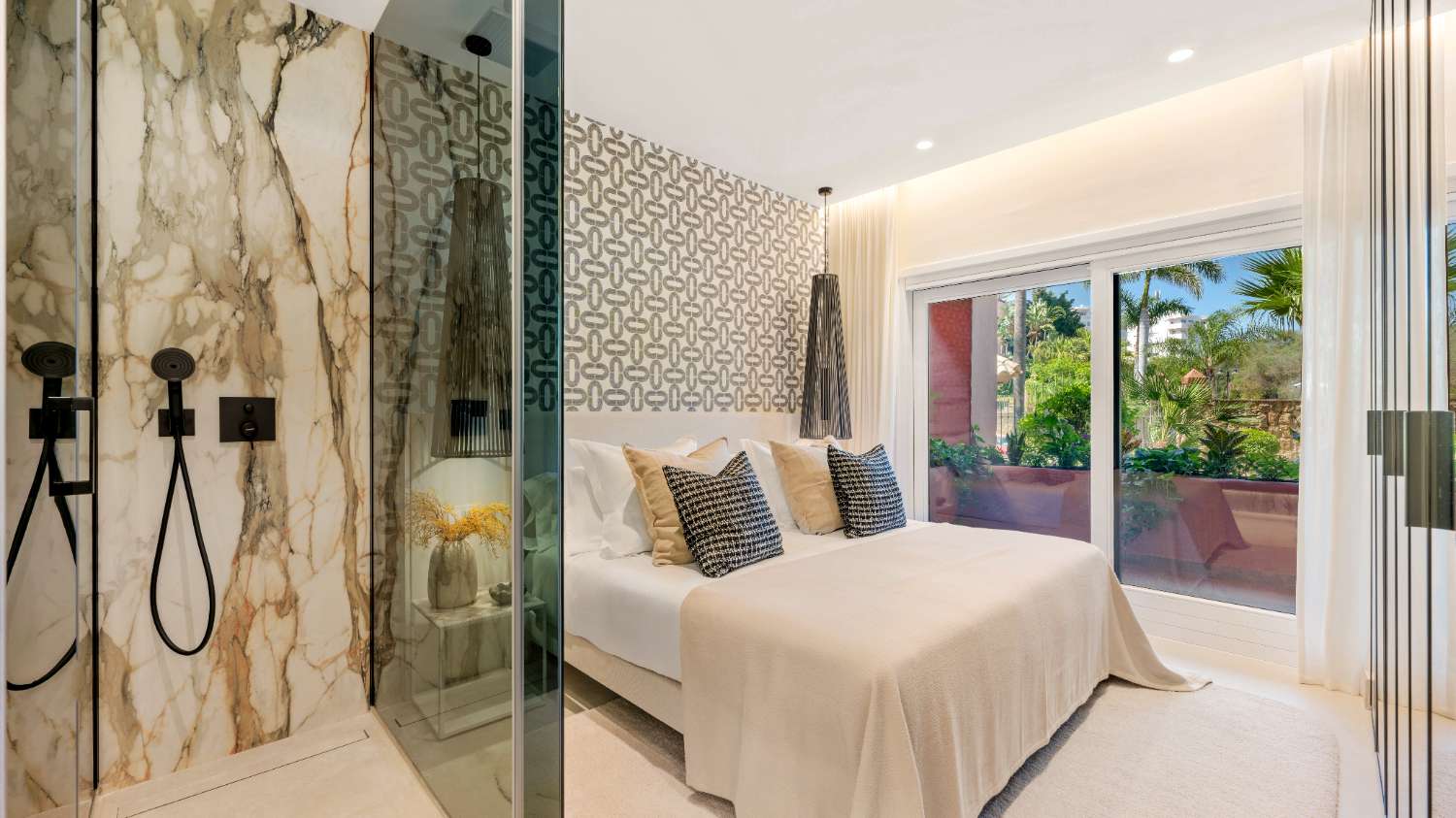 ERDGESCHOSSWOHNUNG TORRE BERMEJA-ESTEPONA