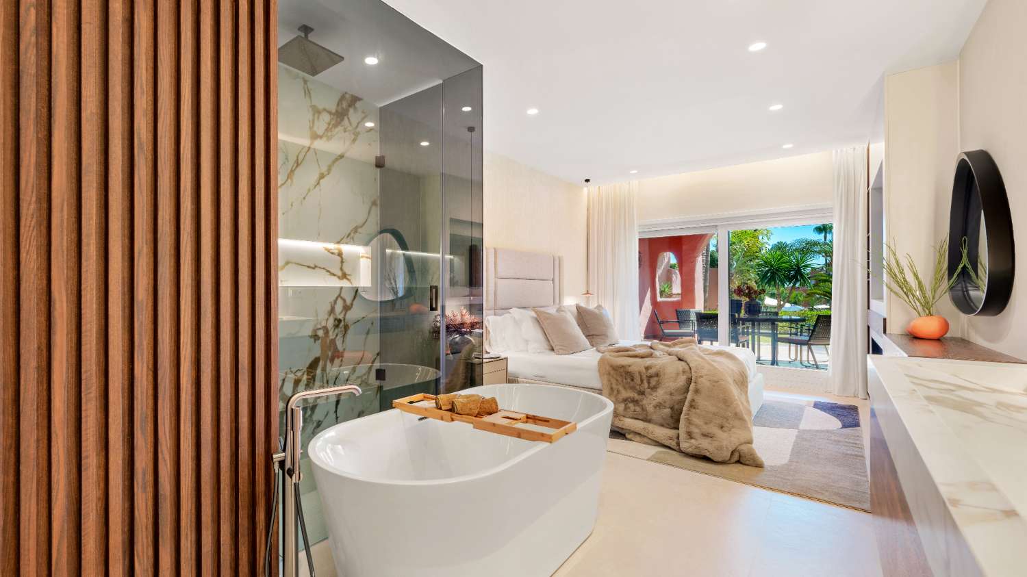 ERDGESCHOSSWOHNUNG TORRE BERMEJA-ESTEPONA
