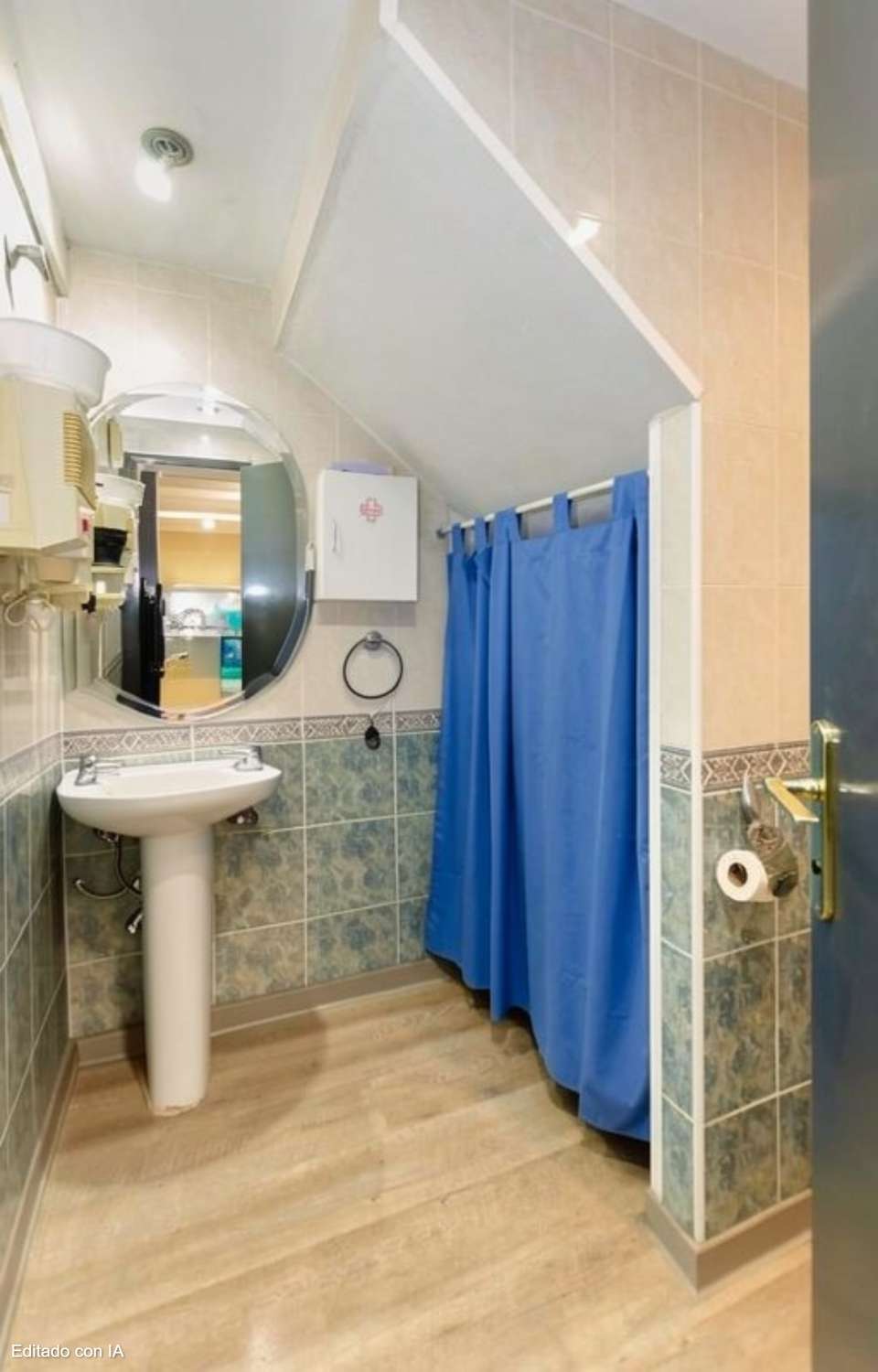 Local for sale in Cortijo Alto-Hipercor-Malaga