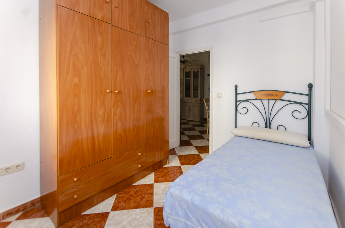 WOHNUNG ZU VERKAUFEN IN PLAZA BASCONIA!