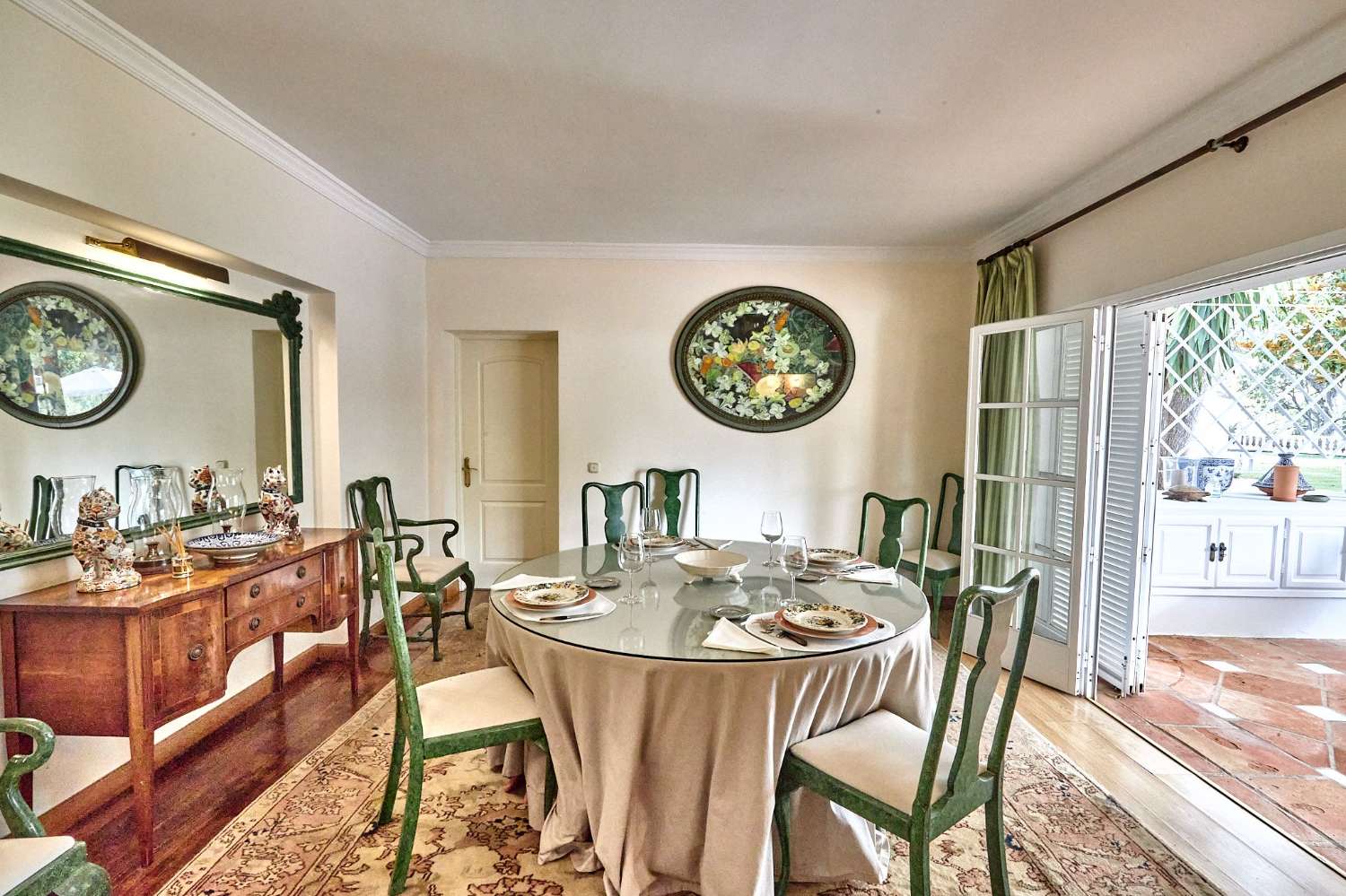 Freistehende Villa zum Verkauf in Casasola, Estepona, Guadalmina
