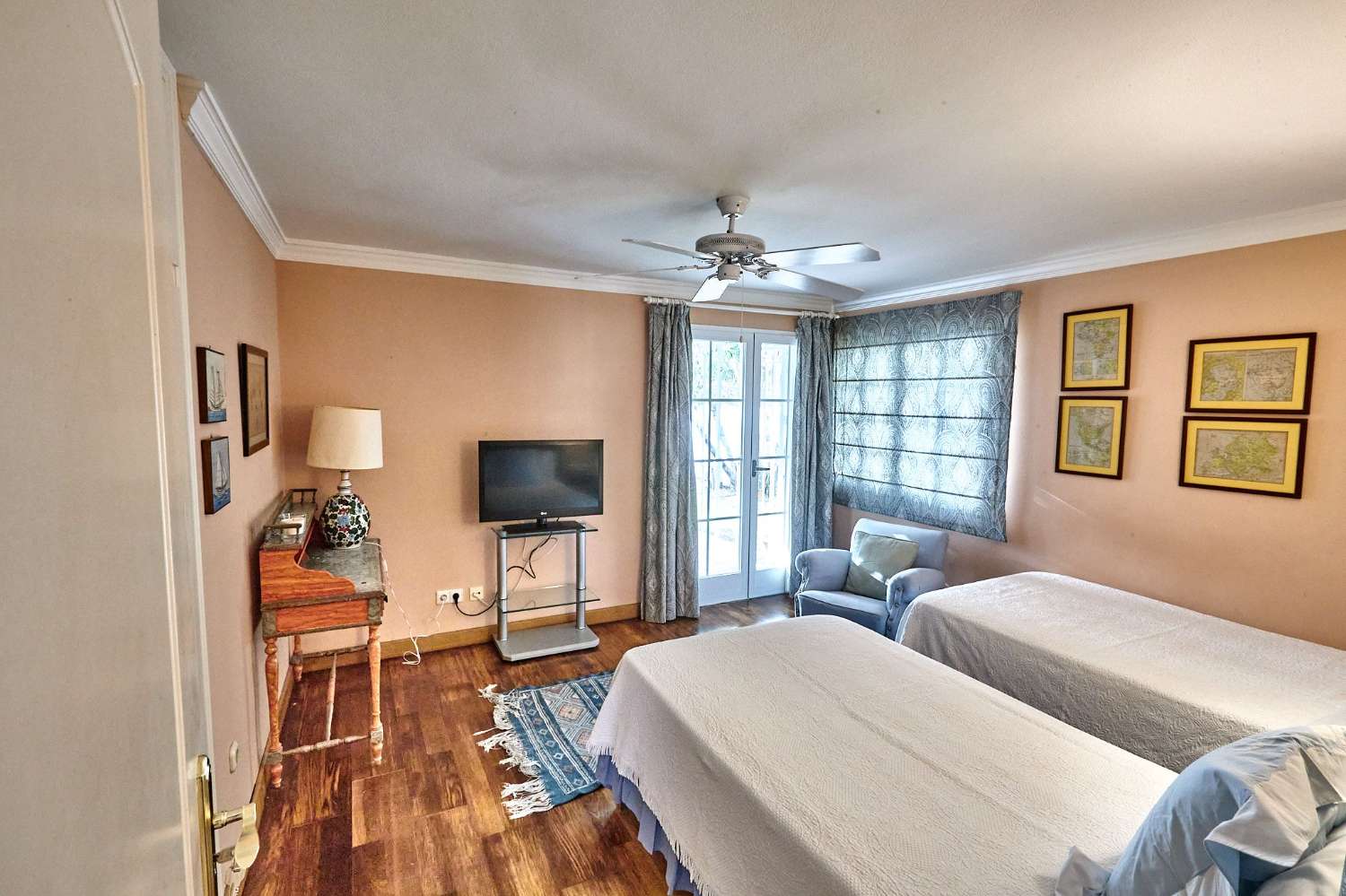 Freistehende Villa zum Verkauf in Casasola, Estepona, Guadalmina