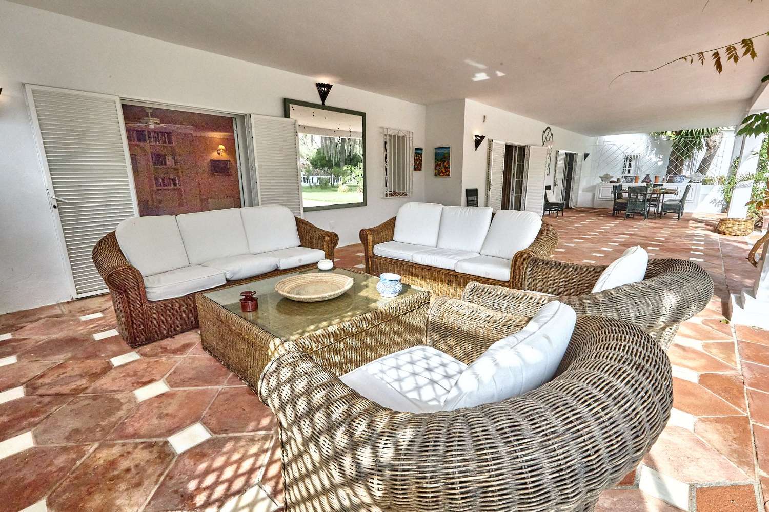 Freistehende Villa zum Verkauf in Casasola, Estepona, Guadalmina