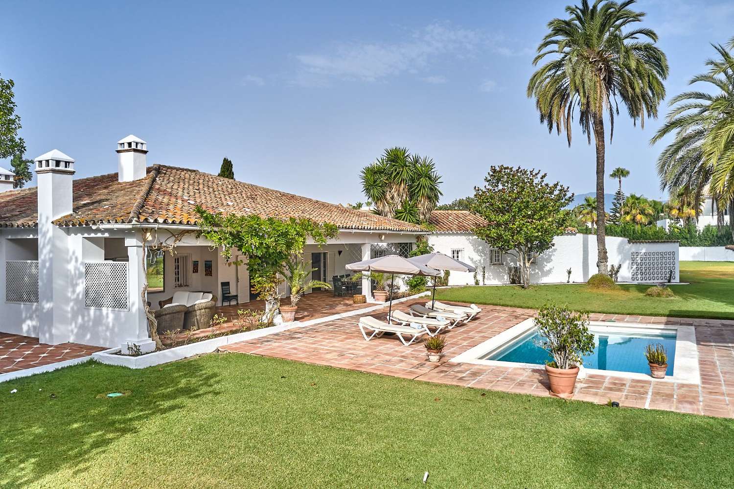 Freistehende Villa zum Verkauf in Casasola, Estepona, Guadalmina