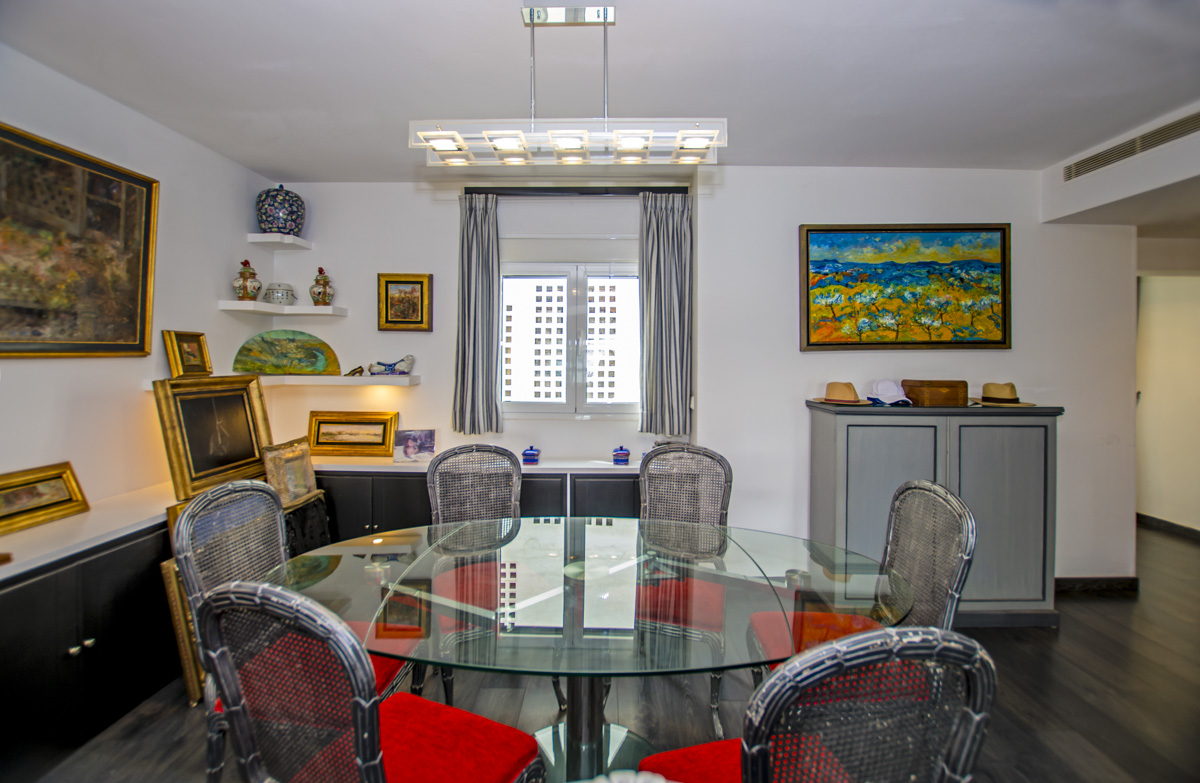 Penthouse zum Verkauf in Puerto Banús, Marbella, Costa del Sol