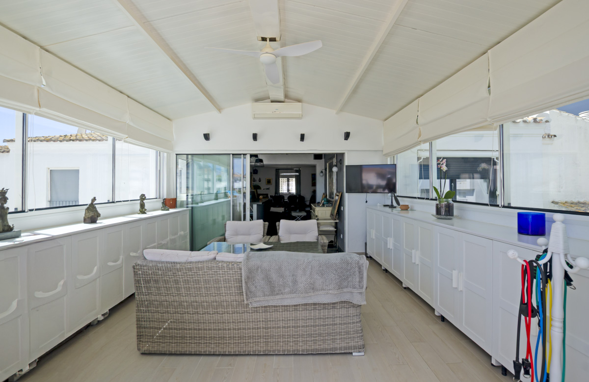 Penthouse zum Verkauf in Puerto Banús, Marbella, Costa del Sol