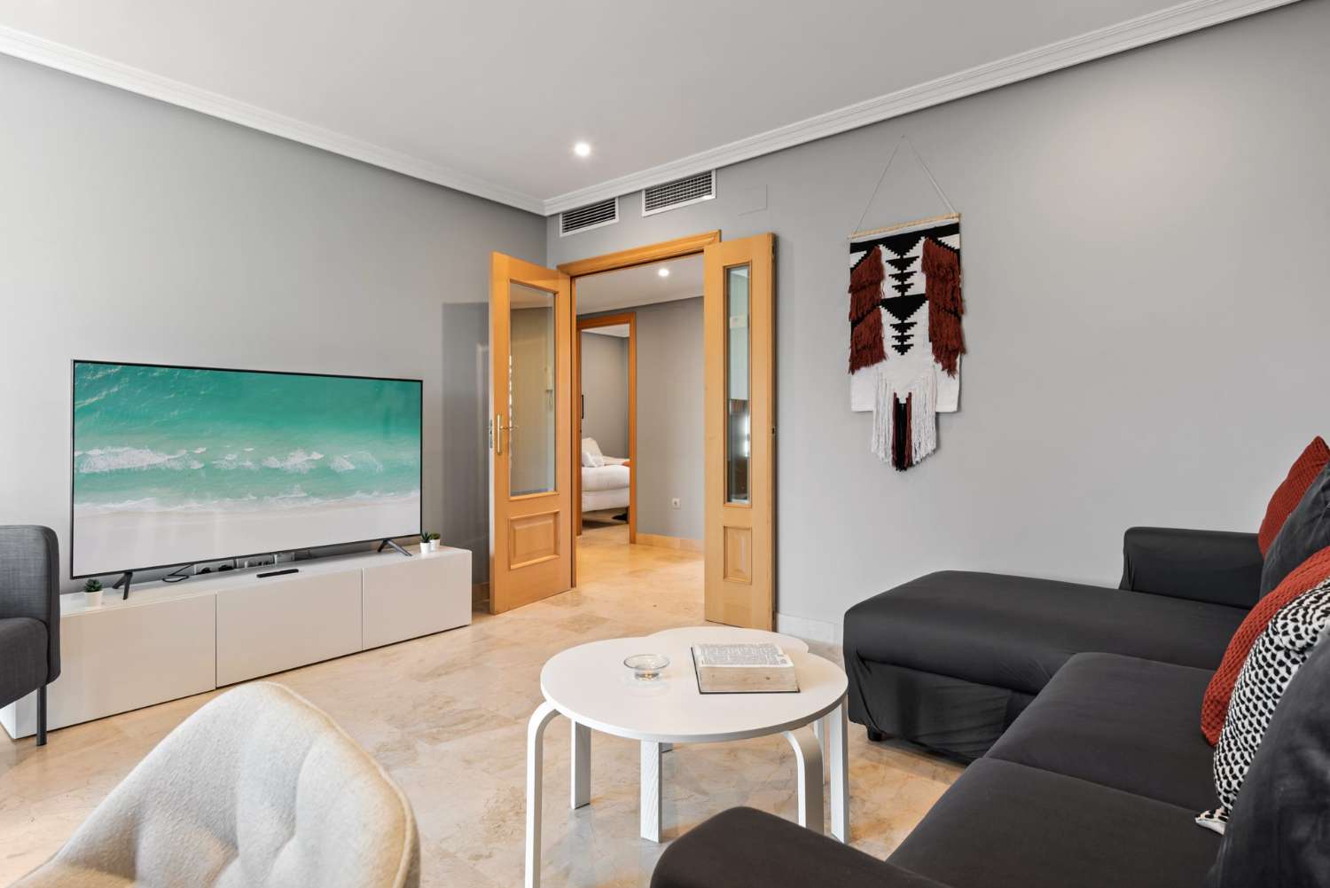 APARTAMENTO DE 2 DORMITORIOS EN SELWO HILLS, ESTEPONA