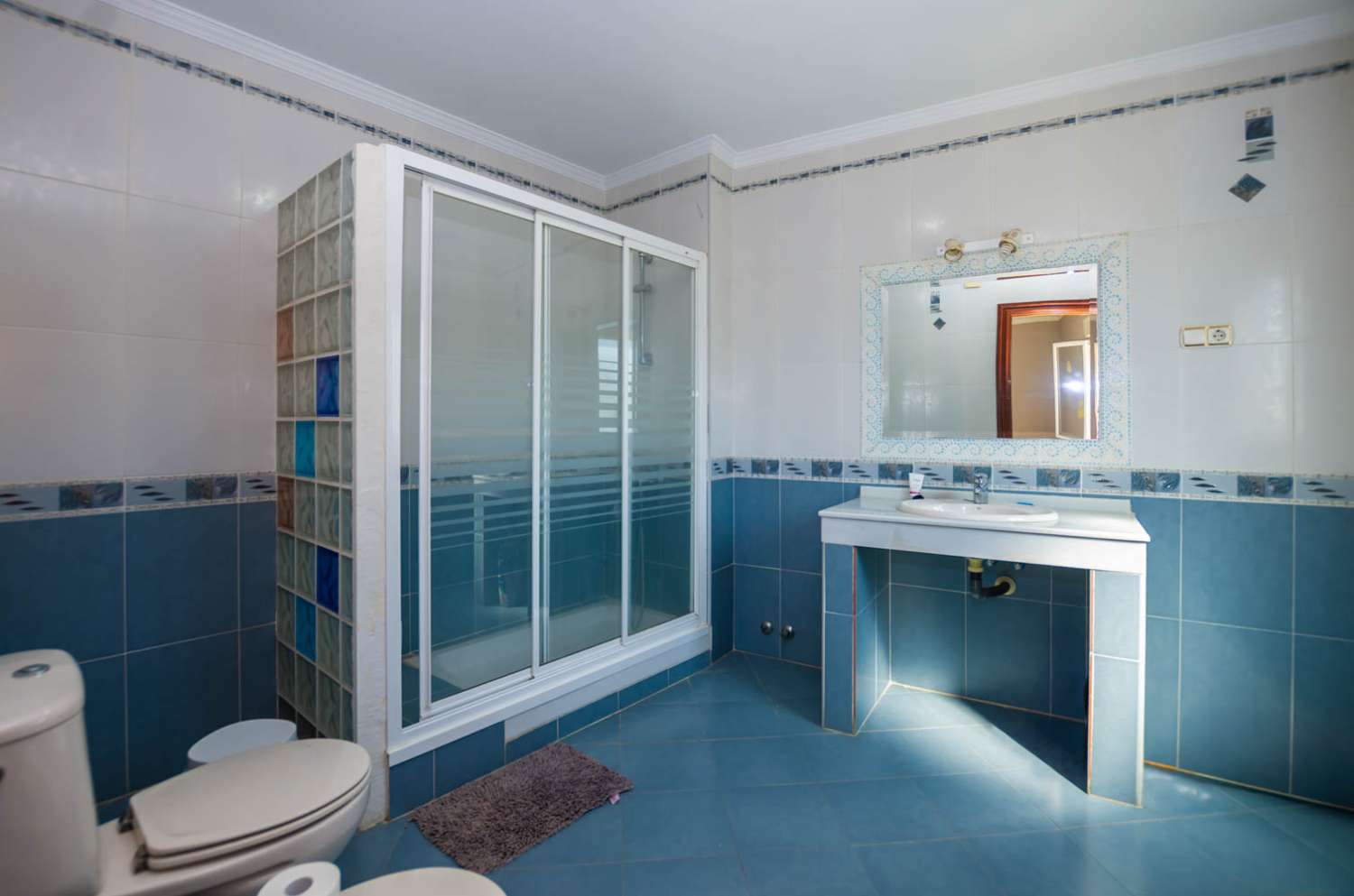 Atemberaubendes Haus zum Verkauf in Ciudad Jardín, Málaga.