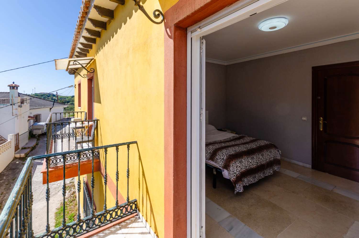 Atemberaubendes Haus zum Verkauf in Ciudad Jardín, Málaga.