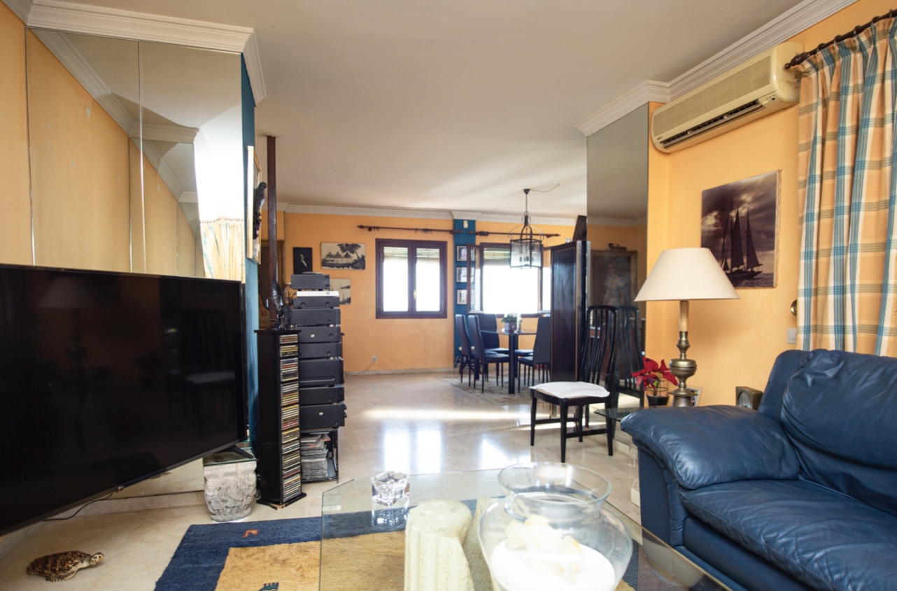 Chalet pareado en venta en Valdeolletas-Las Cancelas-Xarblanca- Marbella