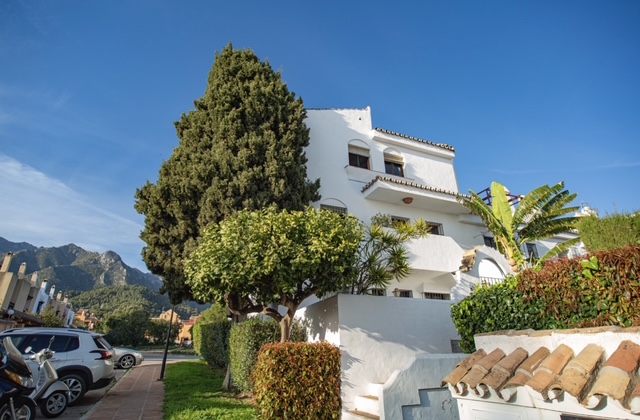 Chalet pareado en venta en Valdeolletas-Las Cancelas-Xarblanca- Marbella