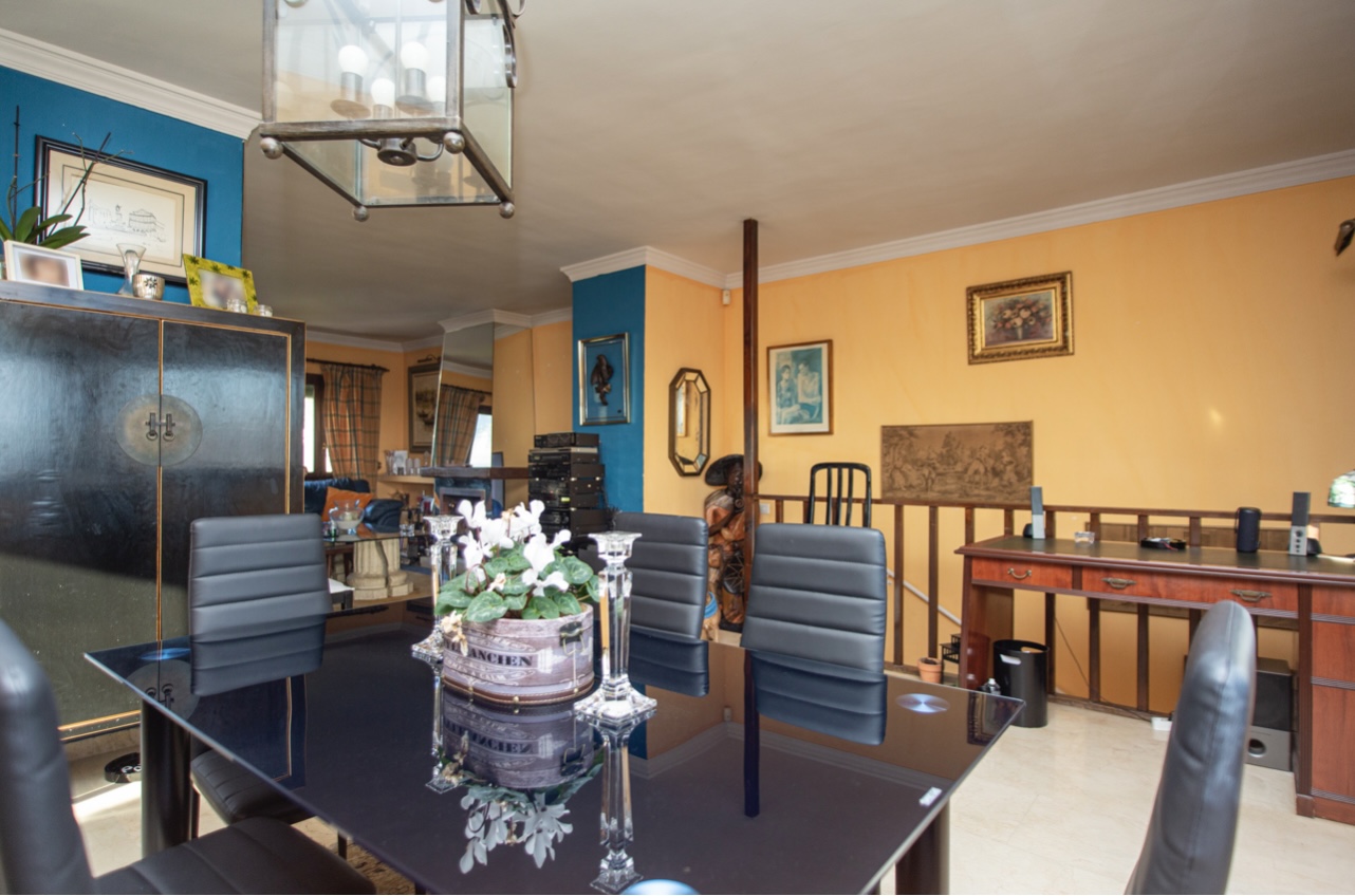 Chalet pareado en venta en Valdeolletas-Las Cancelas-Xarblanca- Marbella
