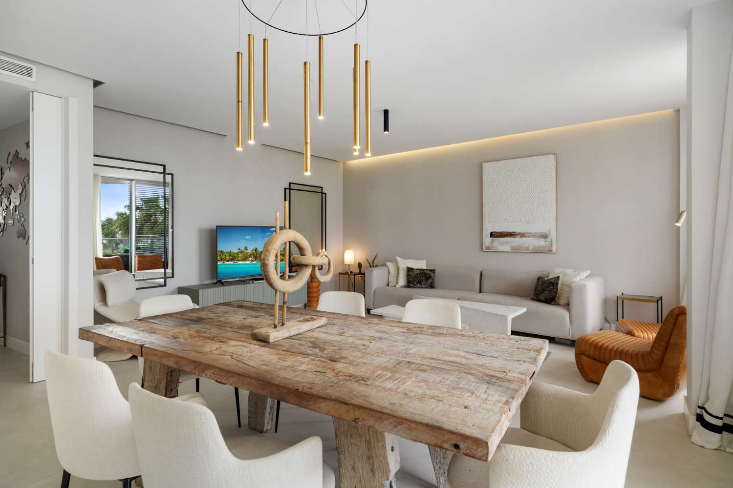 Exquisito apartamento en primera línea de playa en The Edge, Estepona