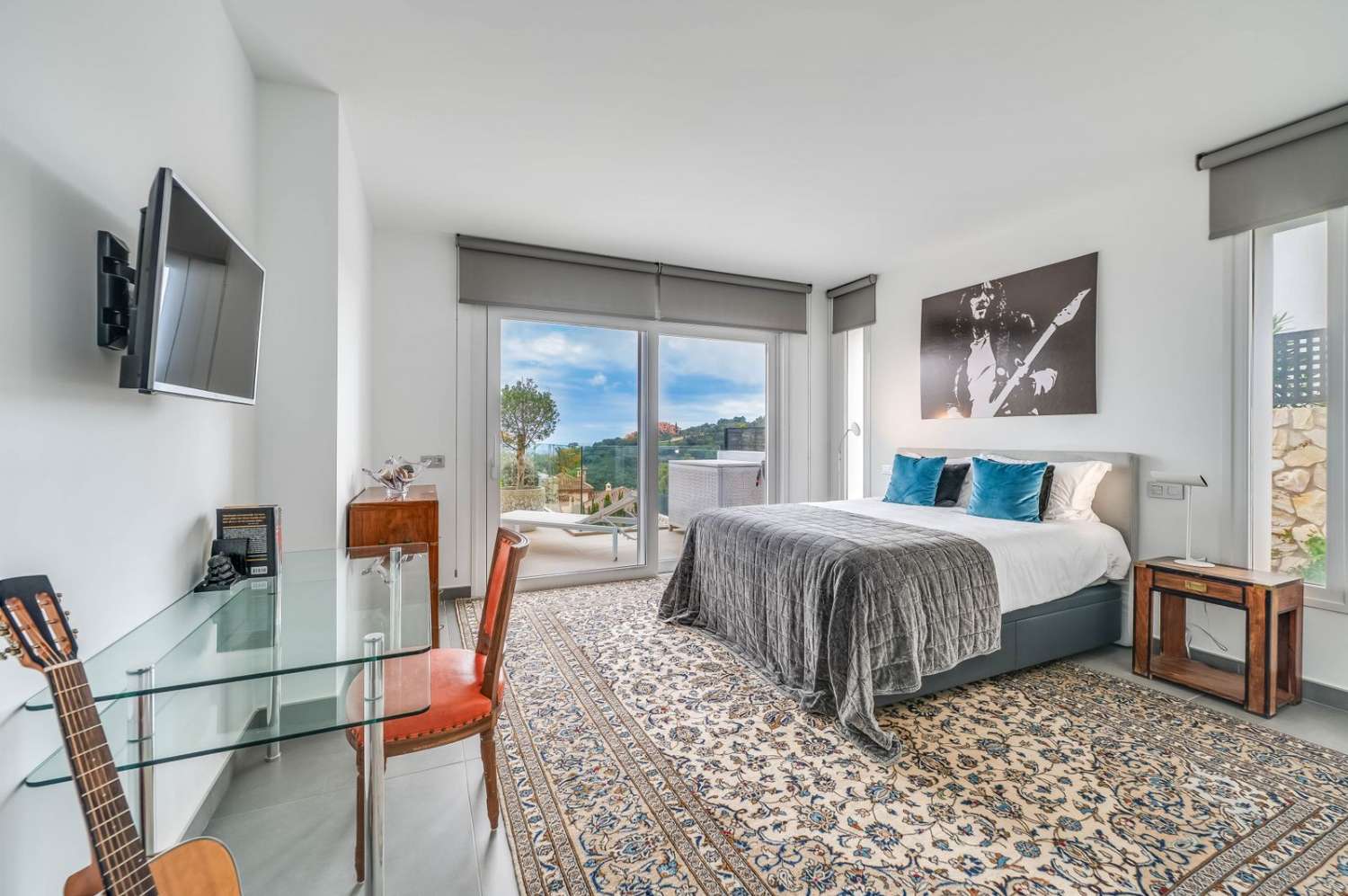 Una villa excepcional en La Mairena -Ojen -Marbella