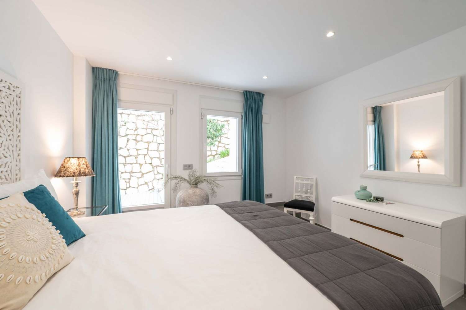 Una villa excepcional en La Mairena -Ojen -Marbella