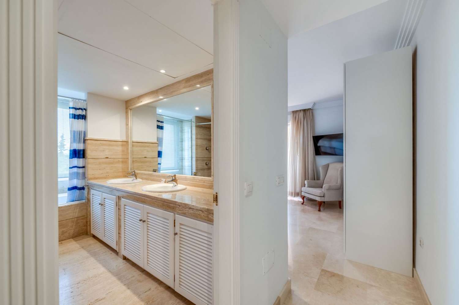 Un apartamento de ensueño en el corazón del codiciado Valle del Golf de Marbella.
