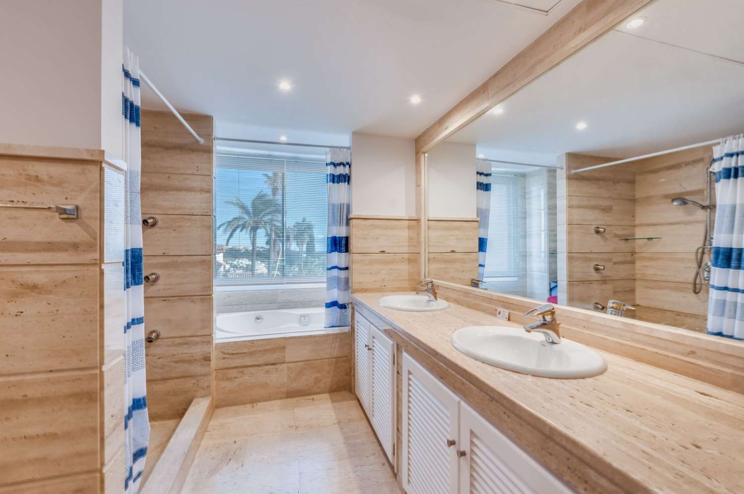 Un apartamento de ensueño en el corazón del codiciado Valle del Golf de Marbella.