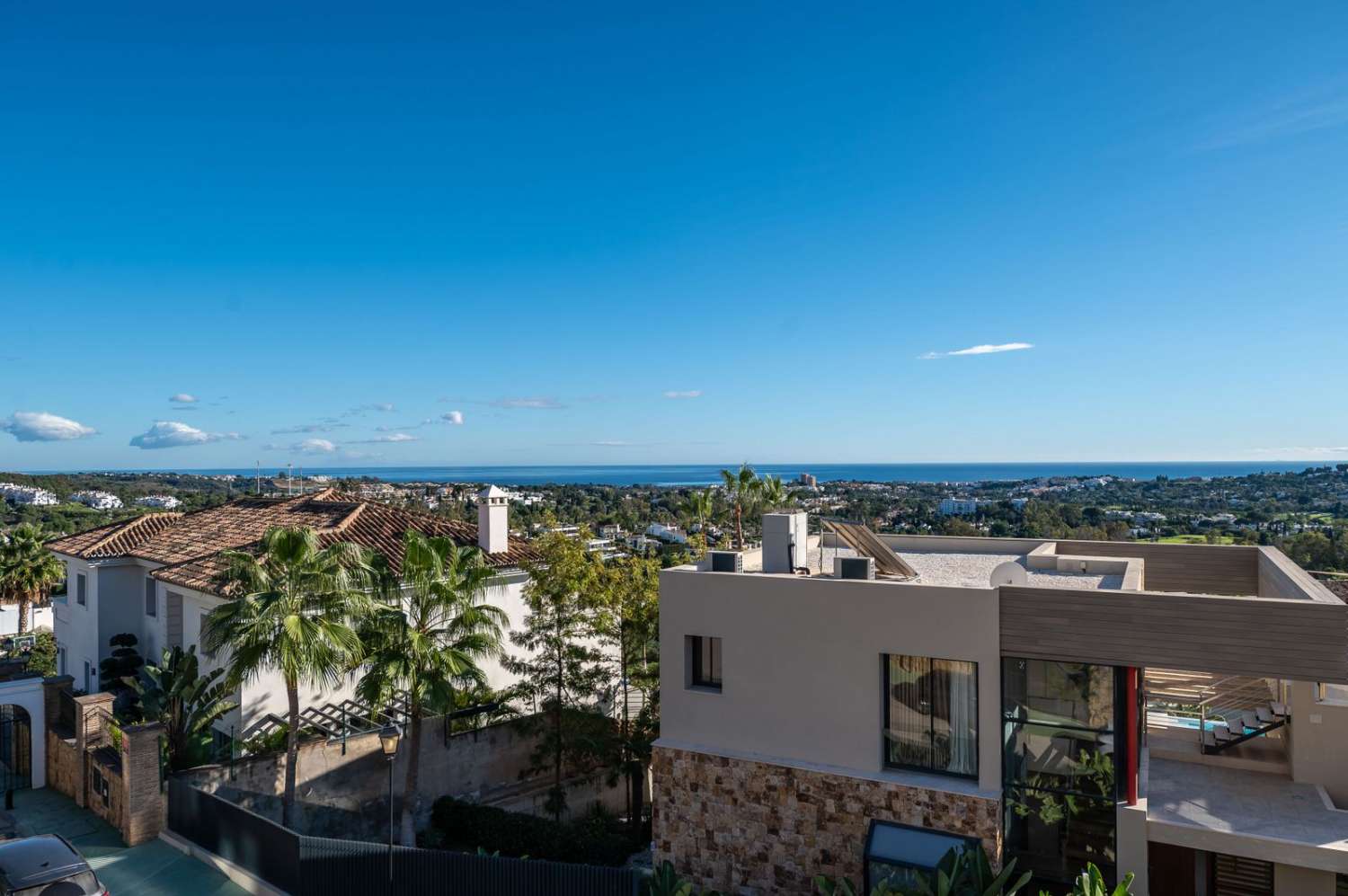 Un apartamento de ensueño en el corazón del codiciado Valle del Golf de Marbella.