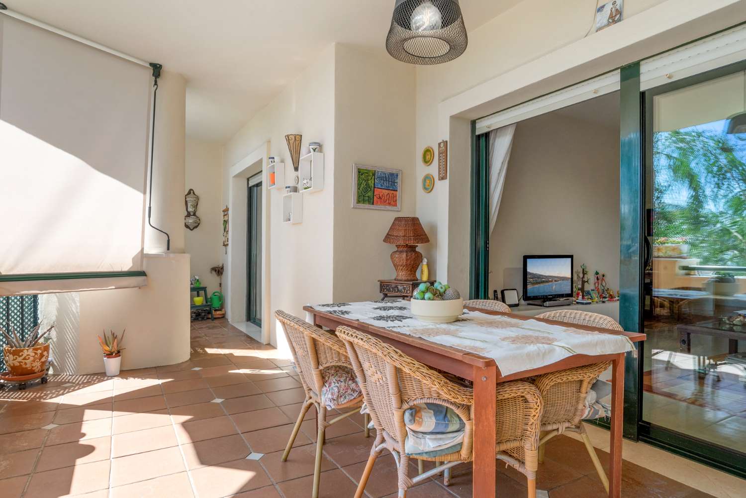 Amplio apartamento en primera planta en Guadalcántara, San Pedro de Alcántara