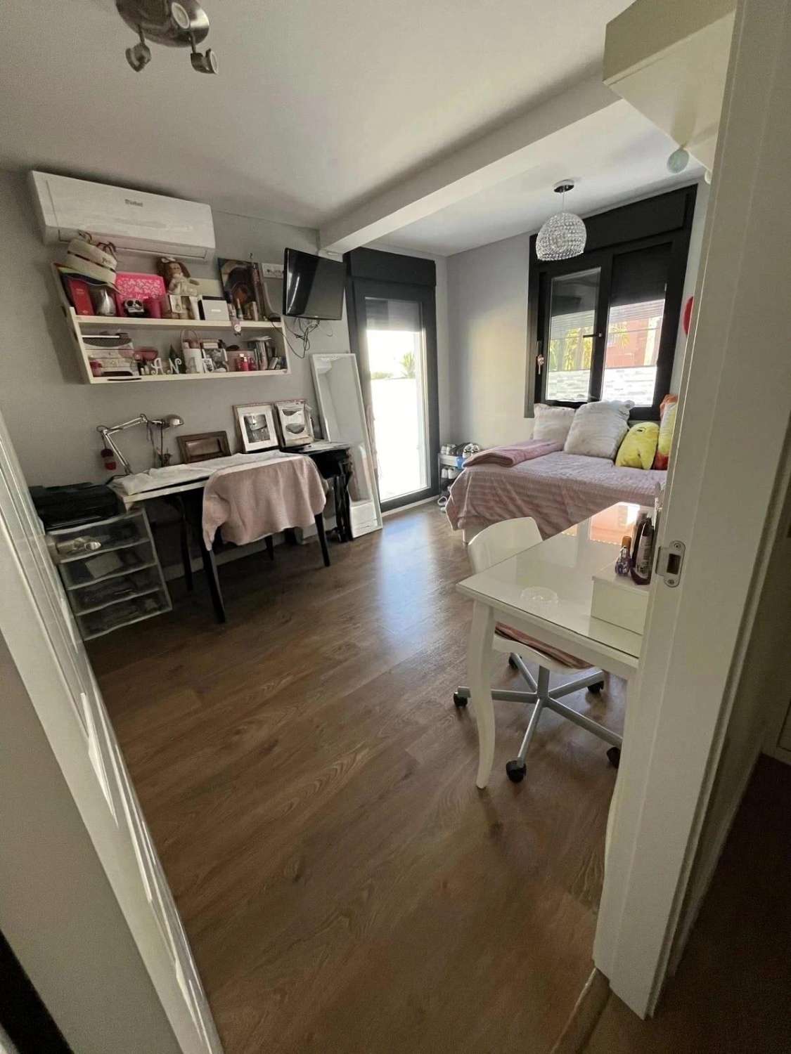 Chalet  en venta en Alhaurin de la Torre-Málaga