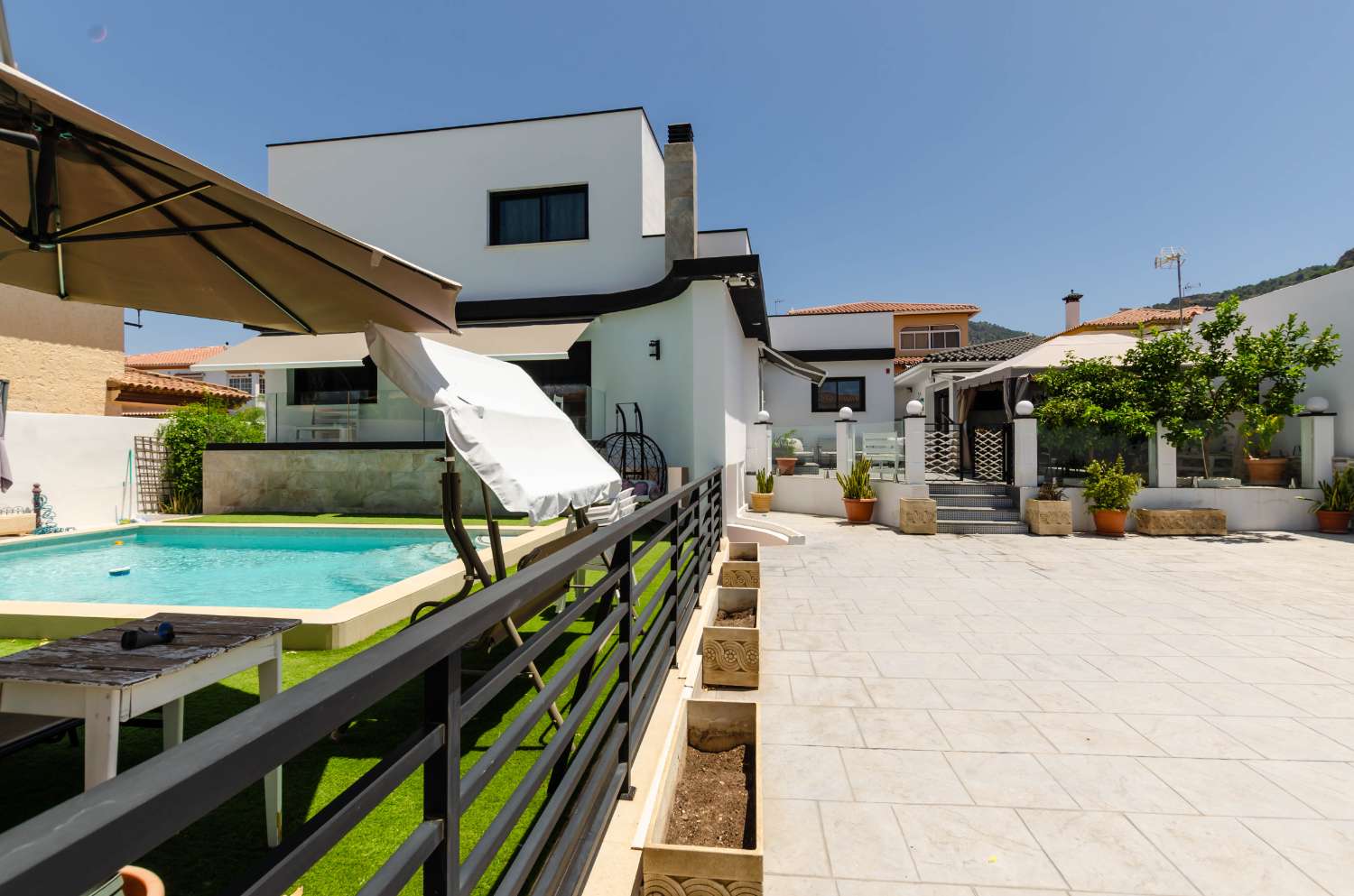 Chalet  en venta en Alhaurin de la Torre-Málaga