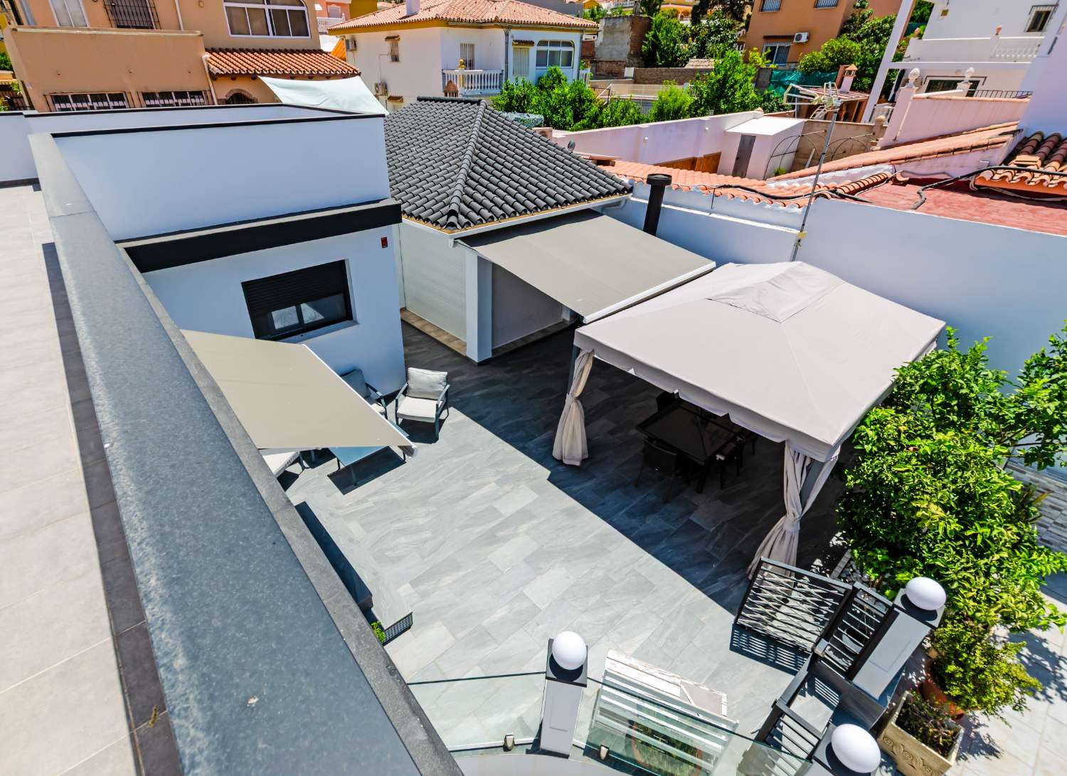 Chalet  en venta en Alhaurin de la Torre-Málaga