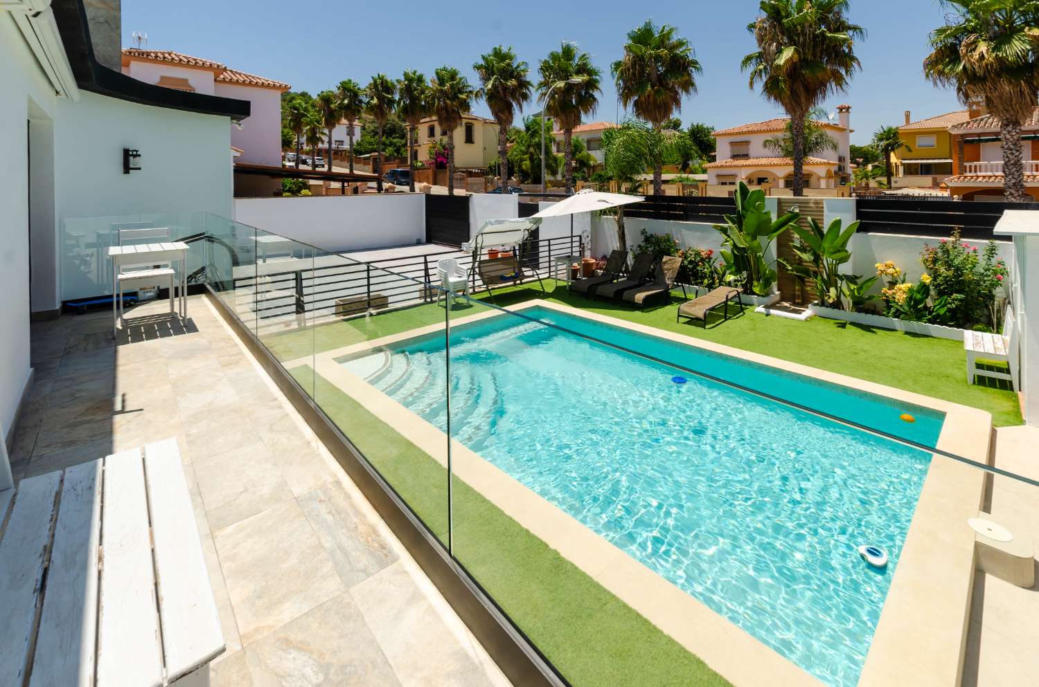 Chalet  en venta en Alhaurin de la Torre-Málaga