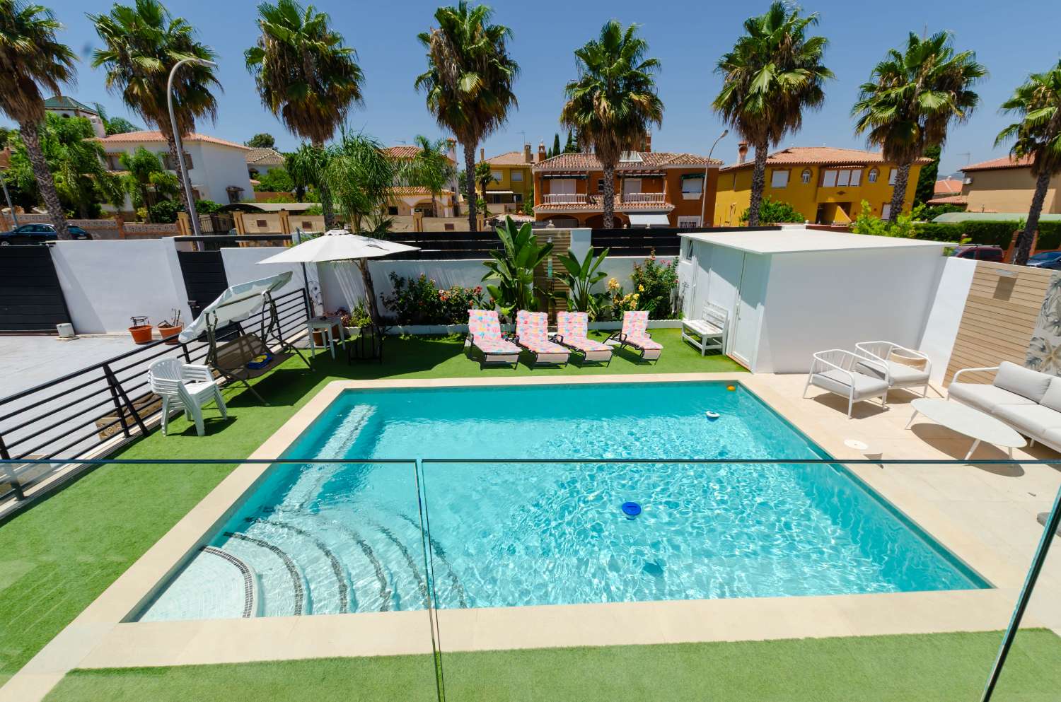 Chalet  en venta en Alhaurin de la Torre-Málaga