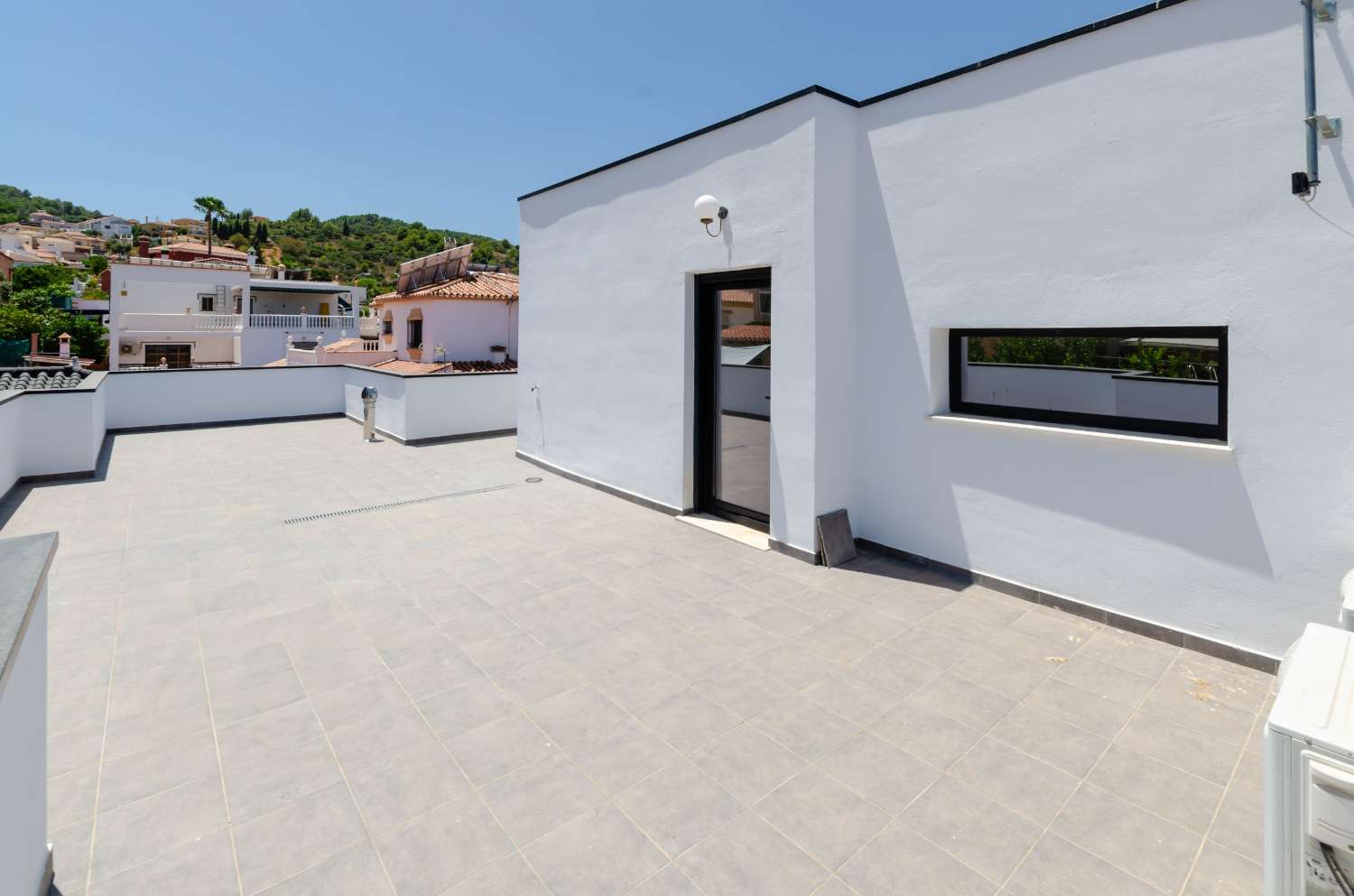 Chalet  en venta en Alhaurin de la Torre-Málaga
