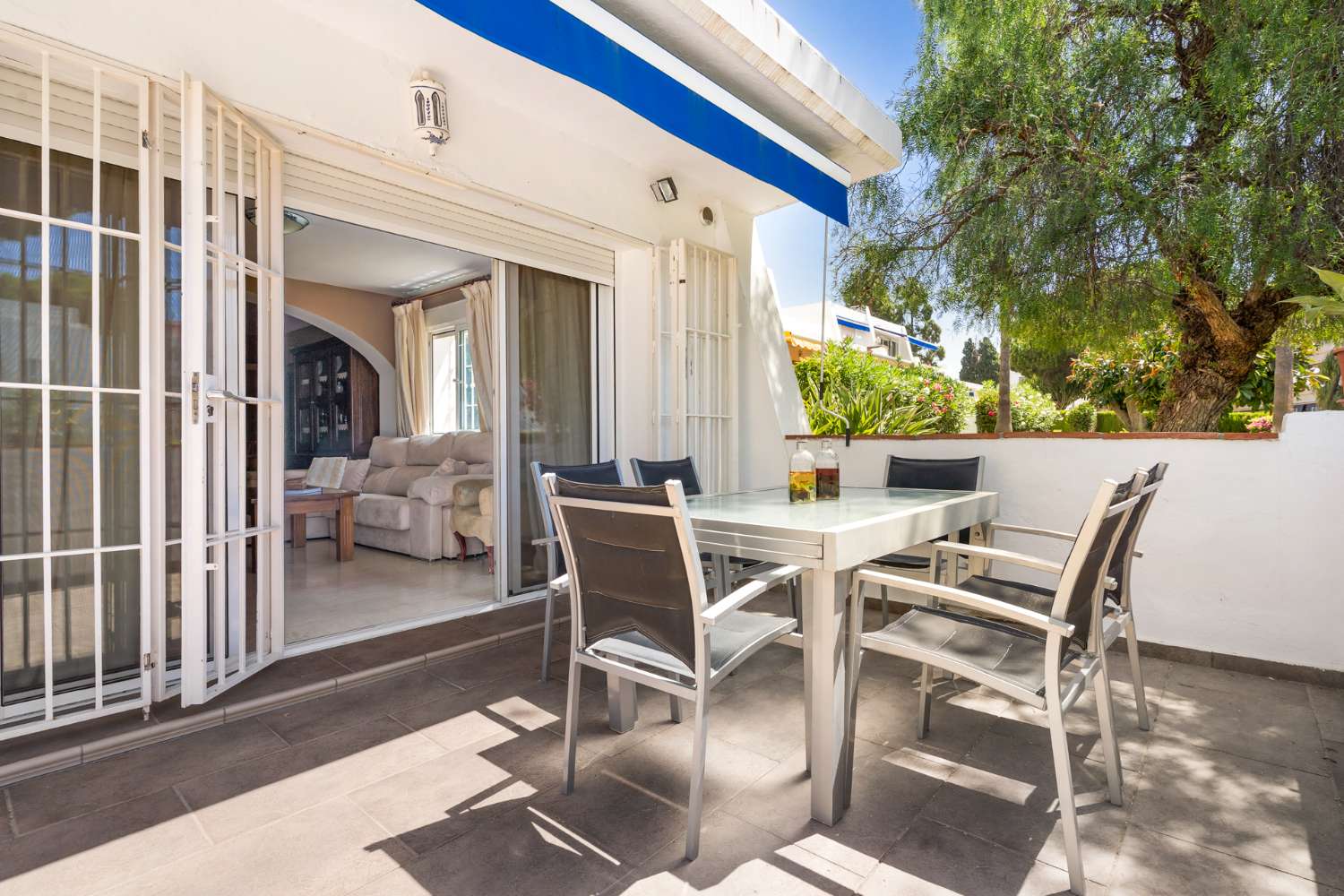 AMPLIO APARTAMENTO DE 3 DORMITORIOS EN NUEVA ANDALUCIA – A POCA DISTANCIA DE PUERTO BANÚS