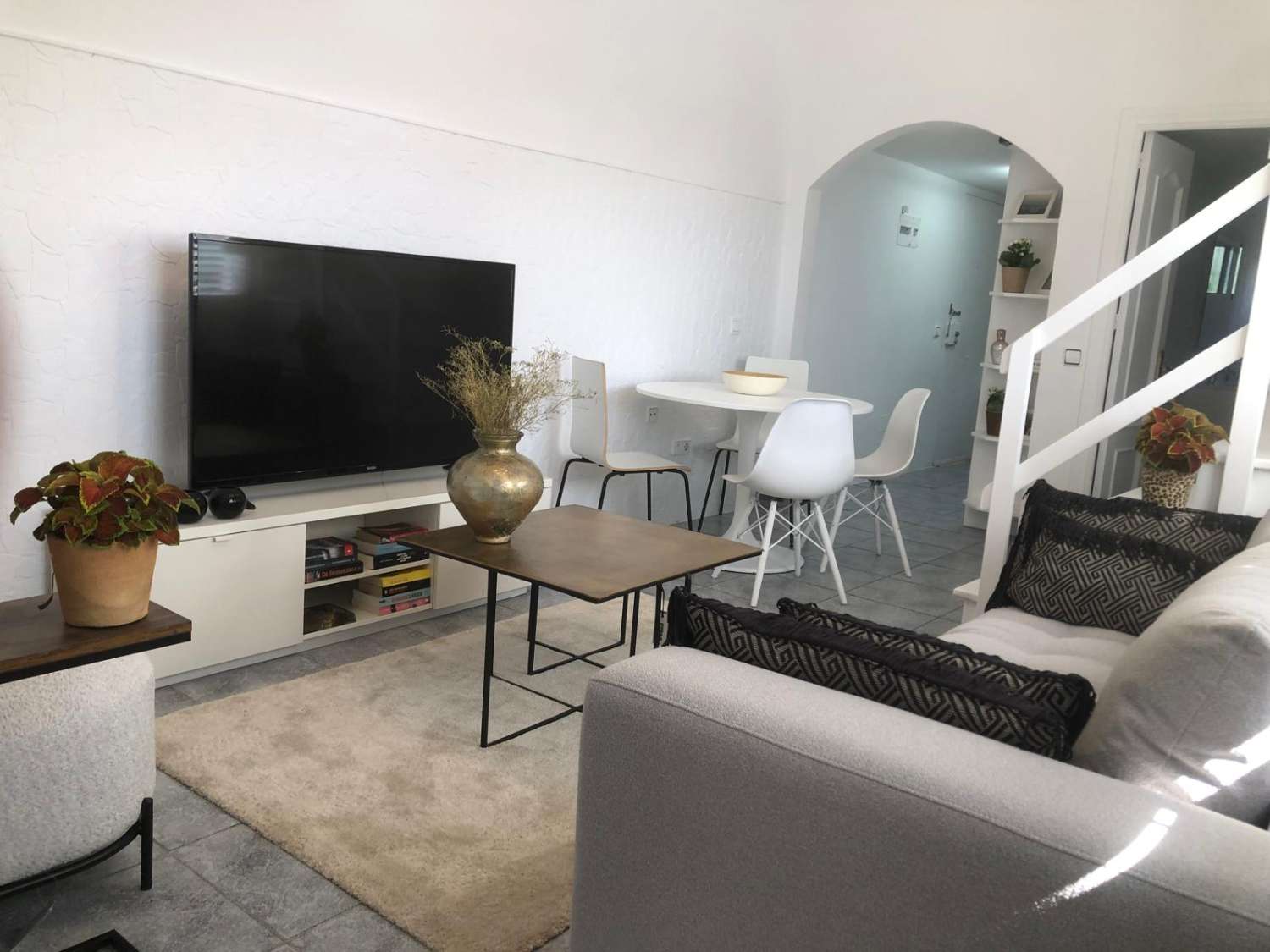 Charmant studio/appartement met 2 slaapkamers in Urb. Seghers, Estepona