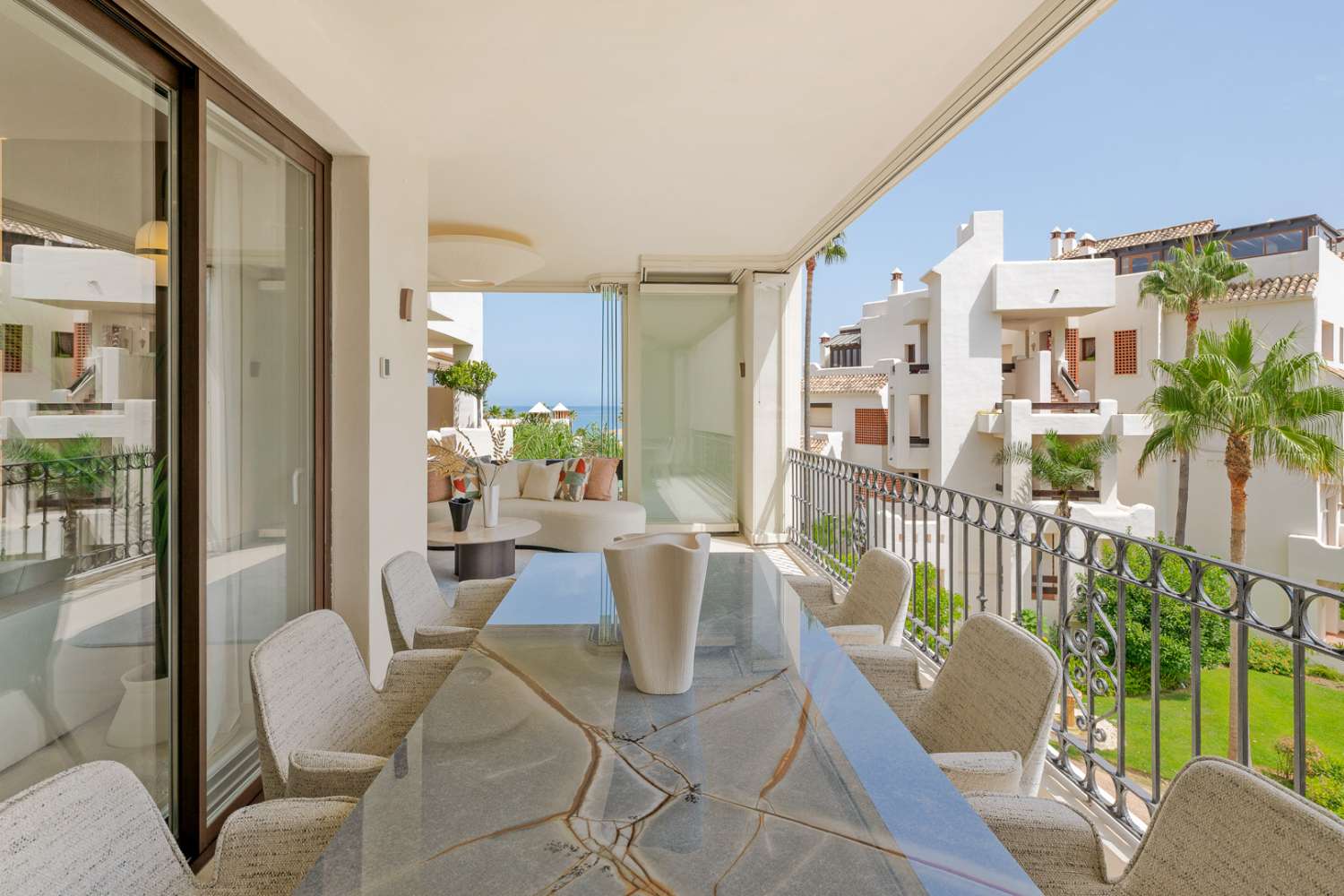 Bahía del Velerín, prestigiosa comunidad ubicada entre Marbella y Estepona.