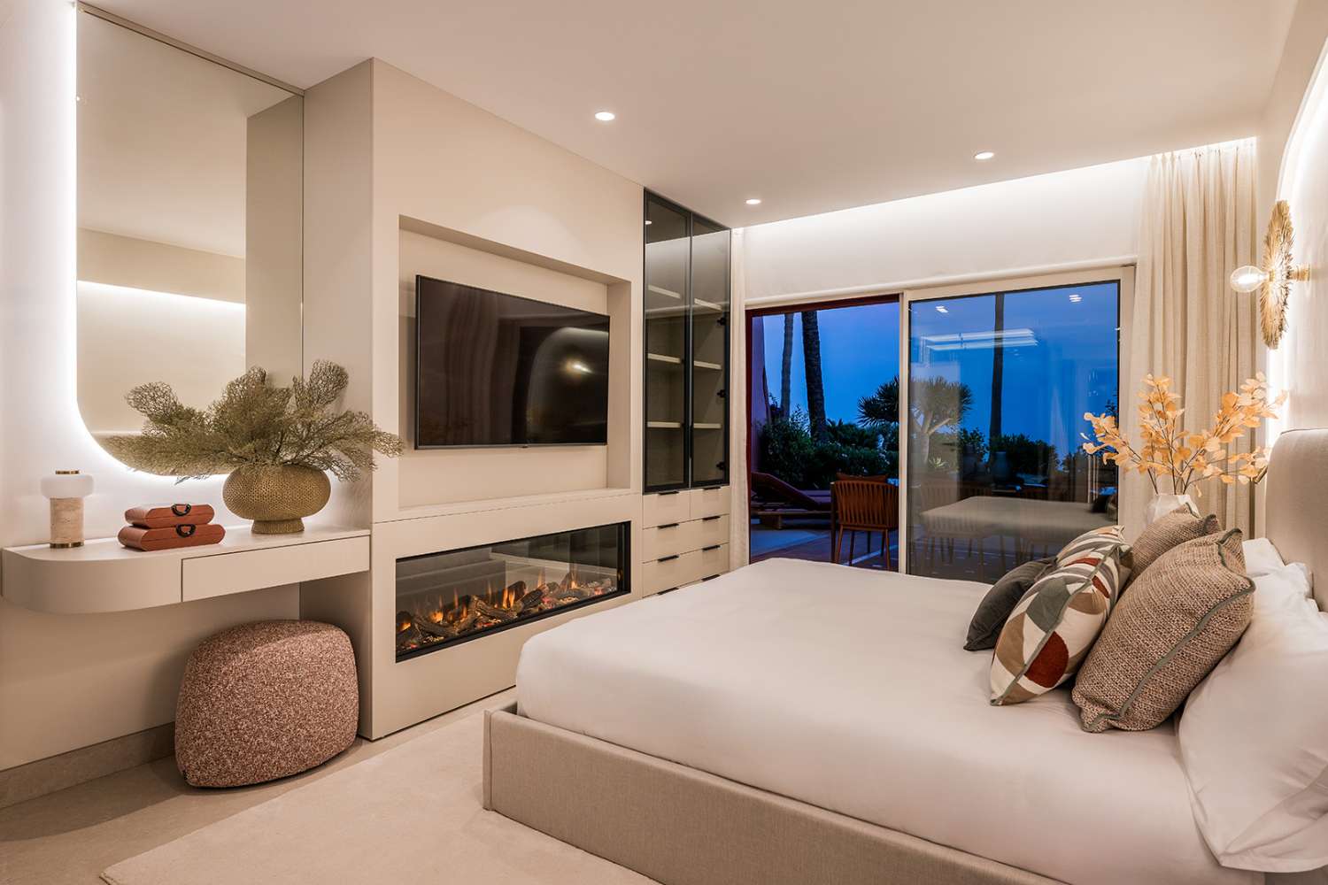 Playa de Menara - Nueva Milla de Oro- Estepona.