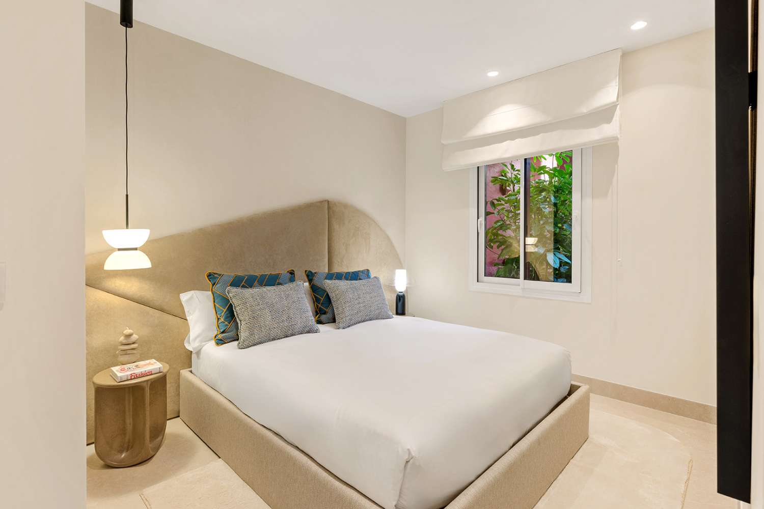 Playa de Menara - Nueva Milla de Oro- Estepona.