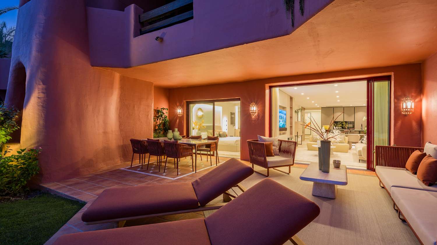 Playa de Menara - Nueva Milla de Oro- Estepona.