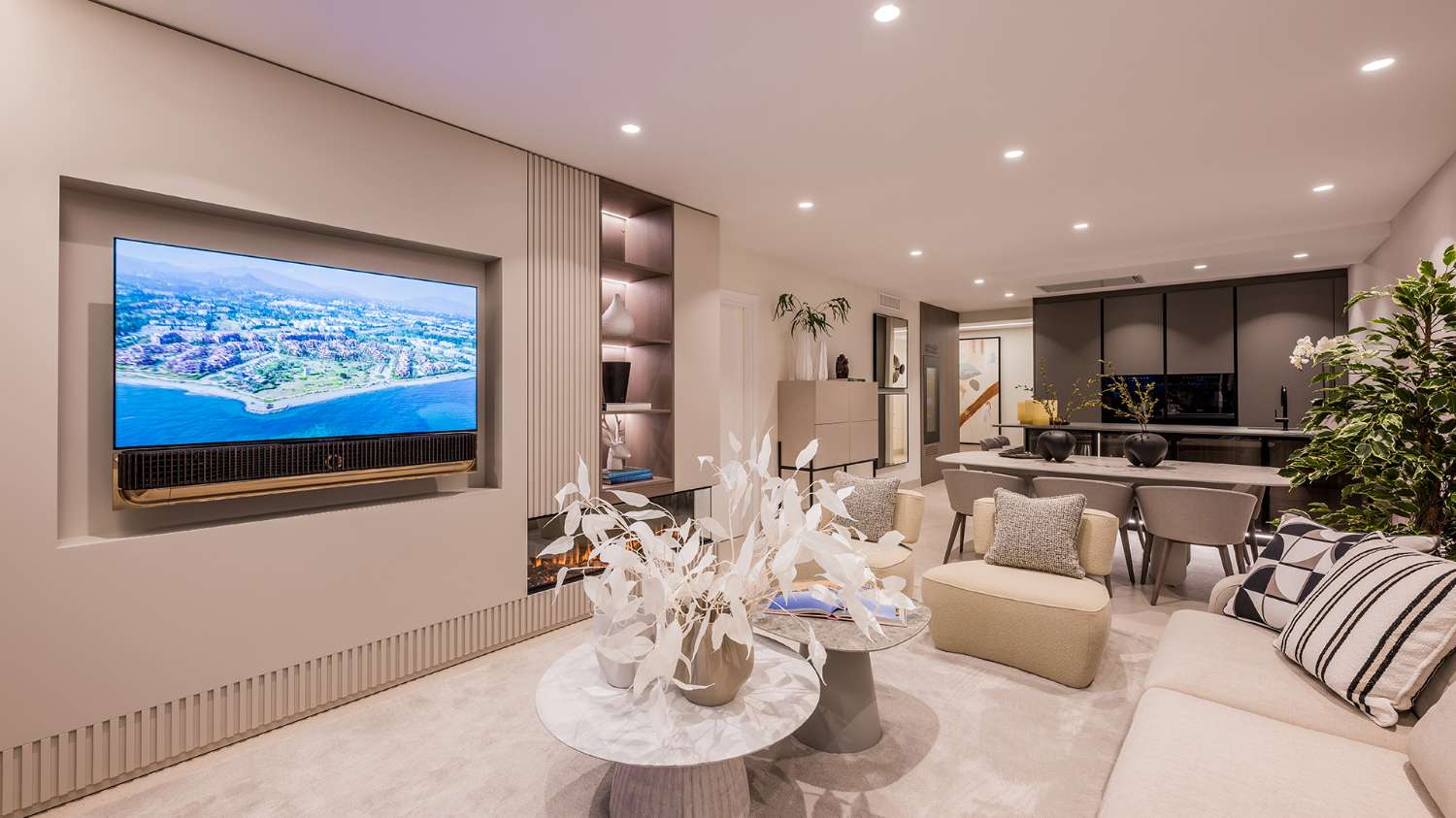 Playa de Menara - Nueva Milla de Oro- Estepona.