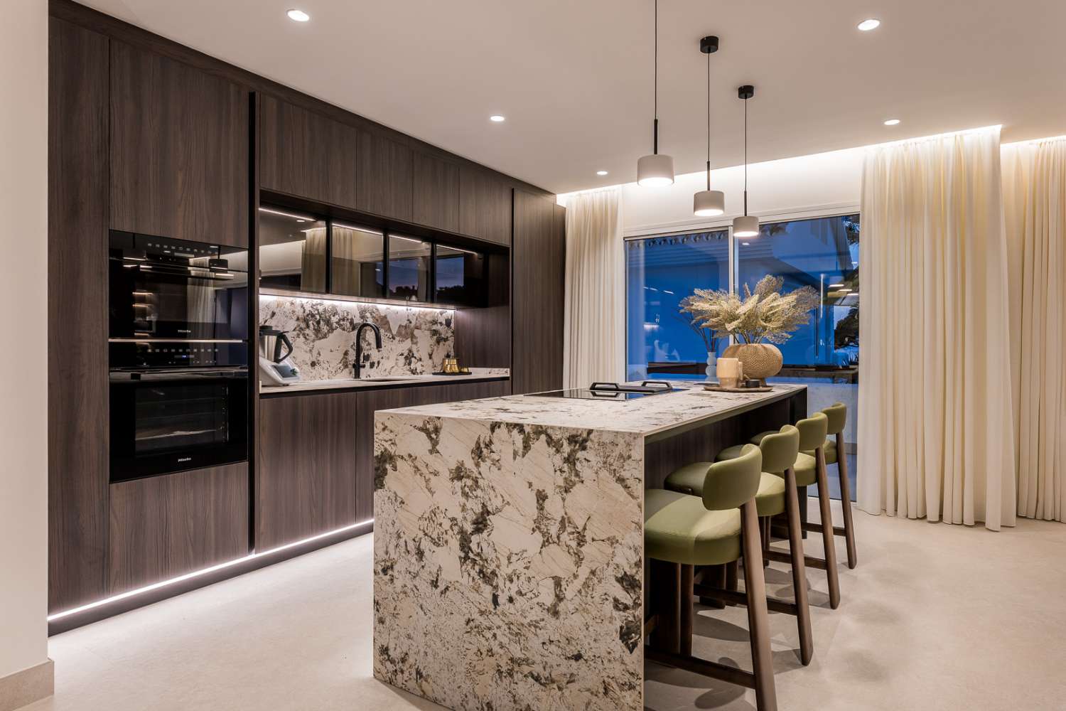 PALM BEACH, LOS MONTEROS  MARBELLA