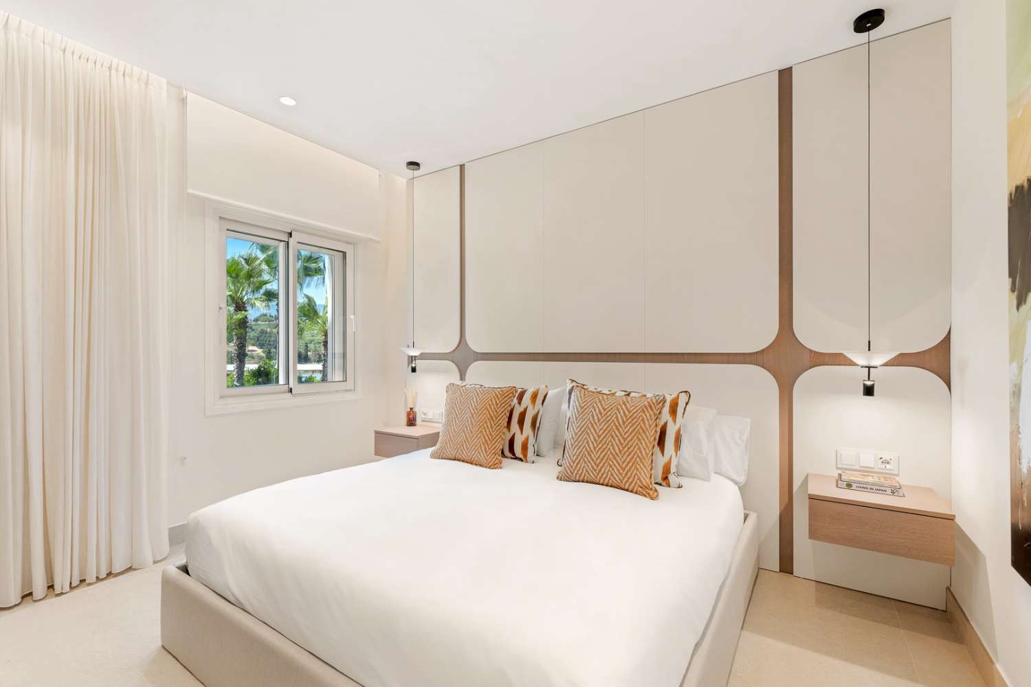 Prachtig penthouse te koop in Bahía del Velerín-Estepona-Costa del Sol.