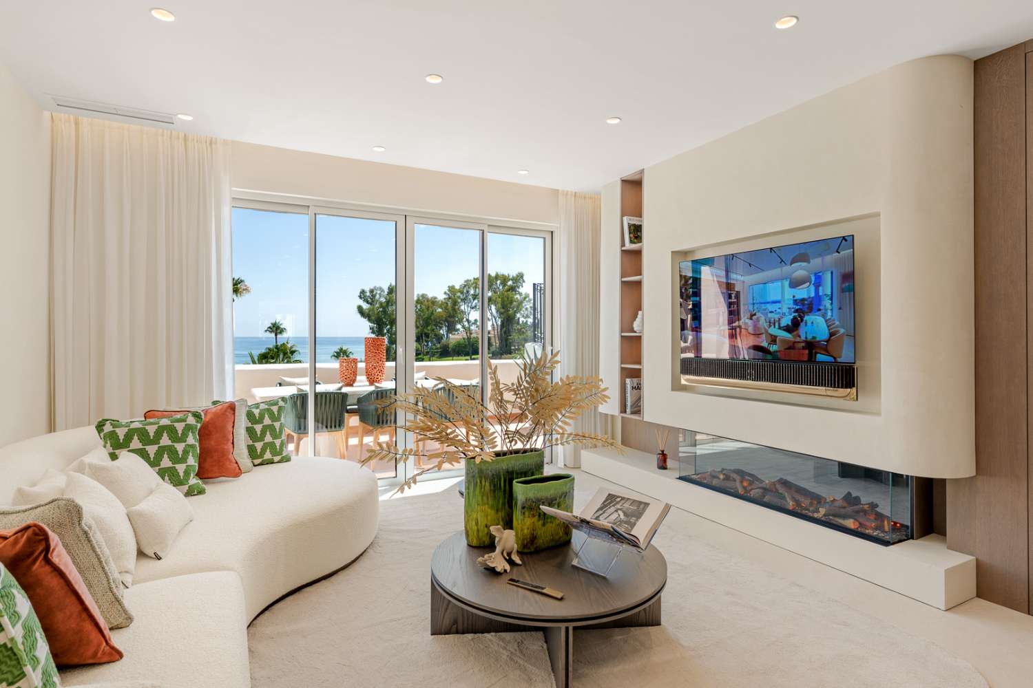 Prachtig penthouse te koop in Bahía del Velerín-Estepona-Costa del Sol.